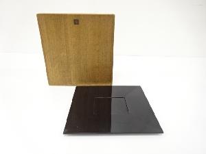 漆塗り　花入盆